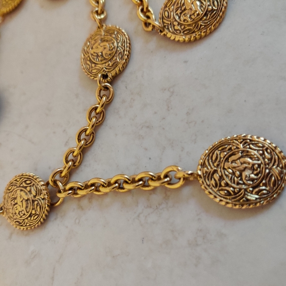 Authentic CHANEL Equestrian Medallion Belt/Long Necklace - Picture 7 of 15